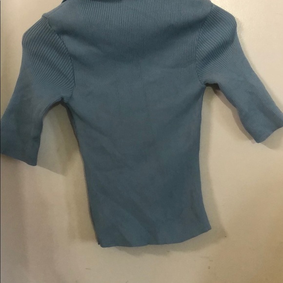 Blouse - Picture 2 of 3